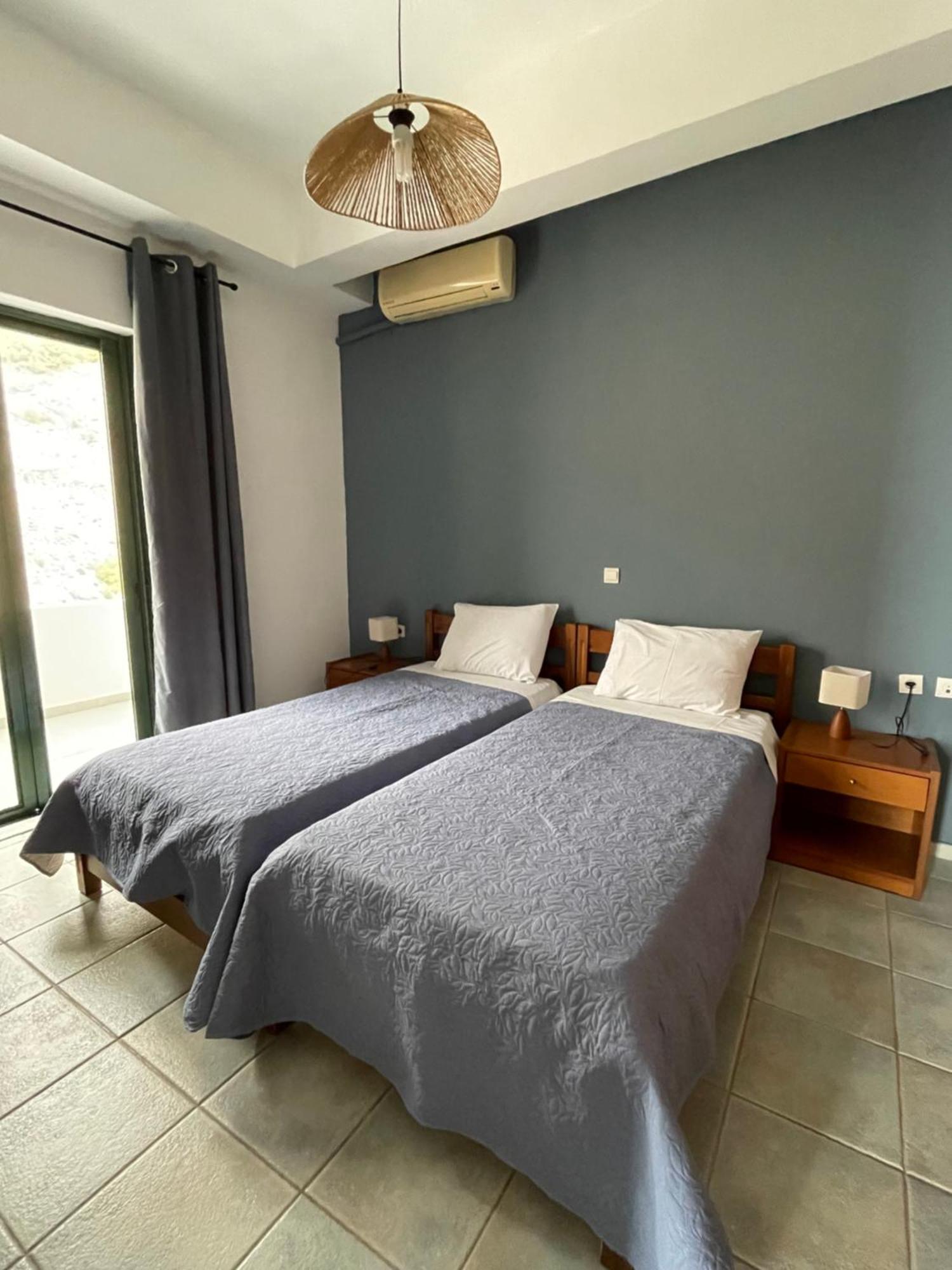 Ferienwohnung 4Seasons Sfakia Khóra Sfakíon Exterior foto