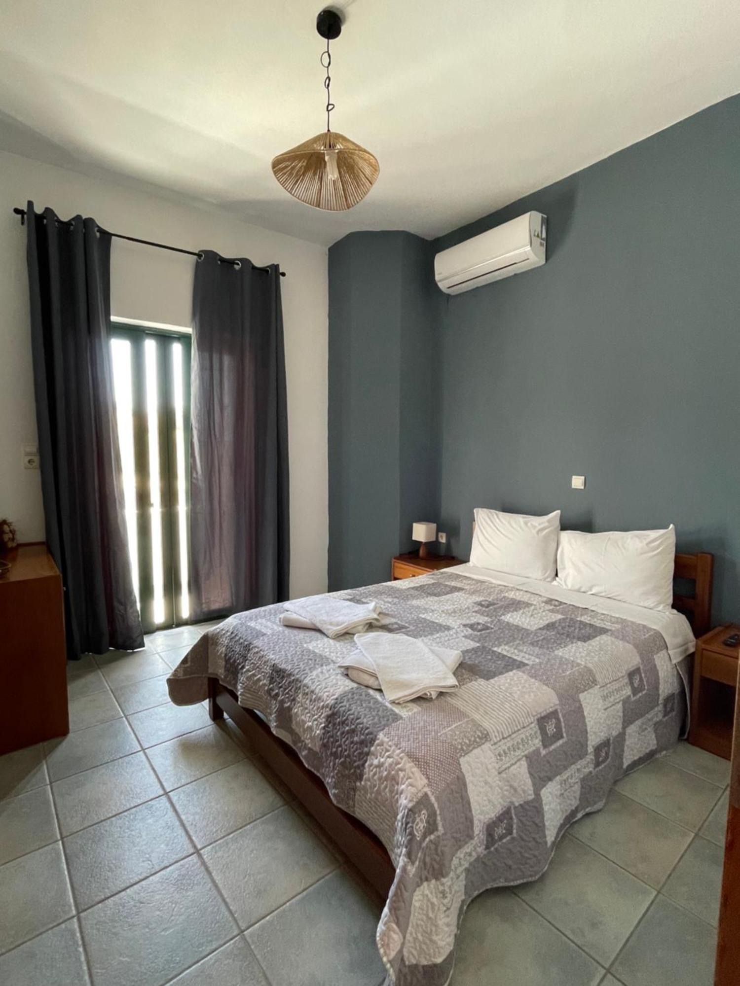 Ferienwohnung 4Seasons Sfakia Khóra Sfakíon Exterior foto